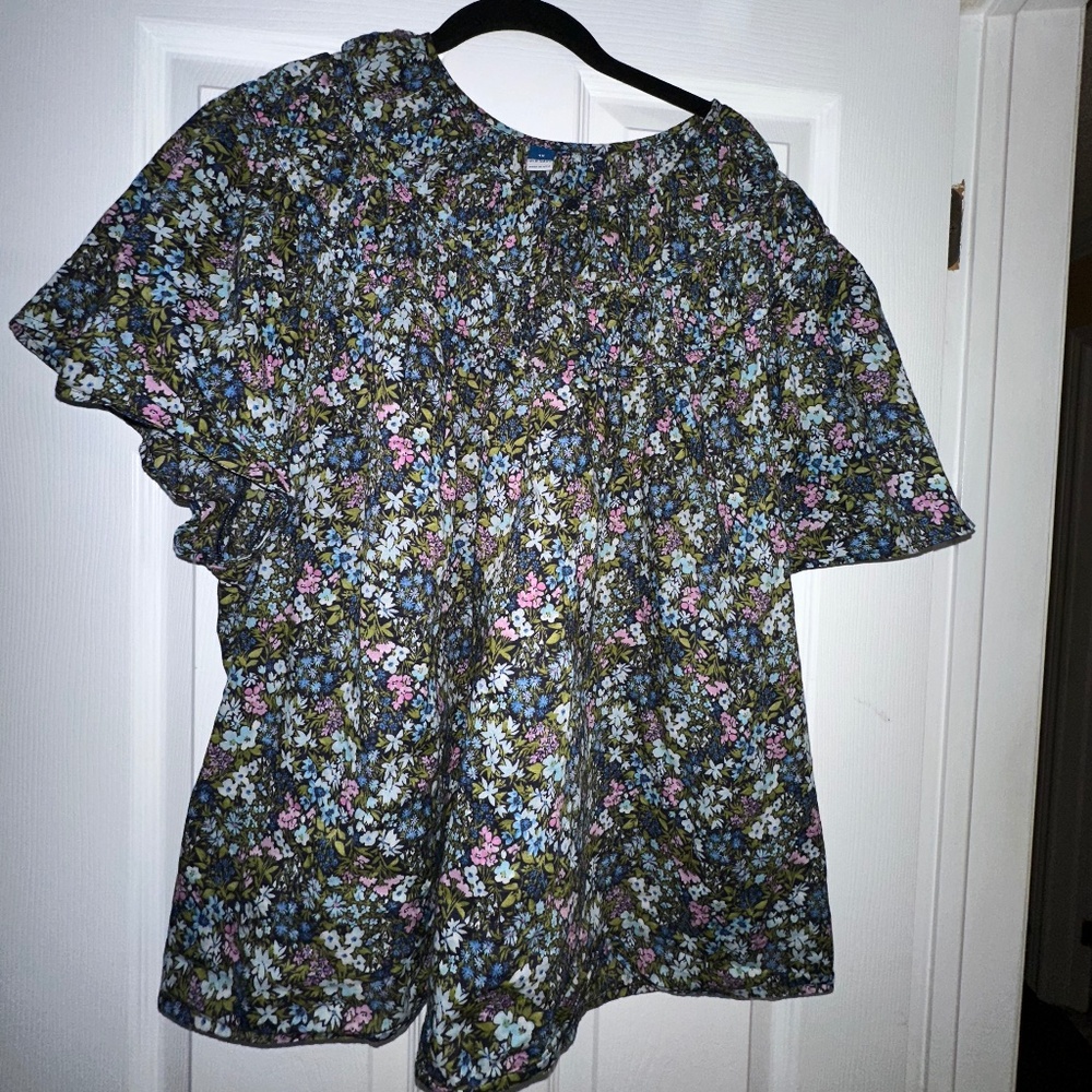 Old Navy Plus Size Blue Floral Blouse 4XL Short Sleeve Keyhole Top Women Work